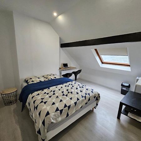 Agreable Studio De 16M2 Sans Kitchenette Neuilly-sur-Marne Exterior foto